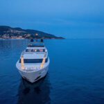 Superyacht in navigazione a Punta Ala Toscana